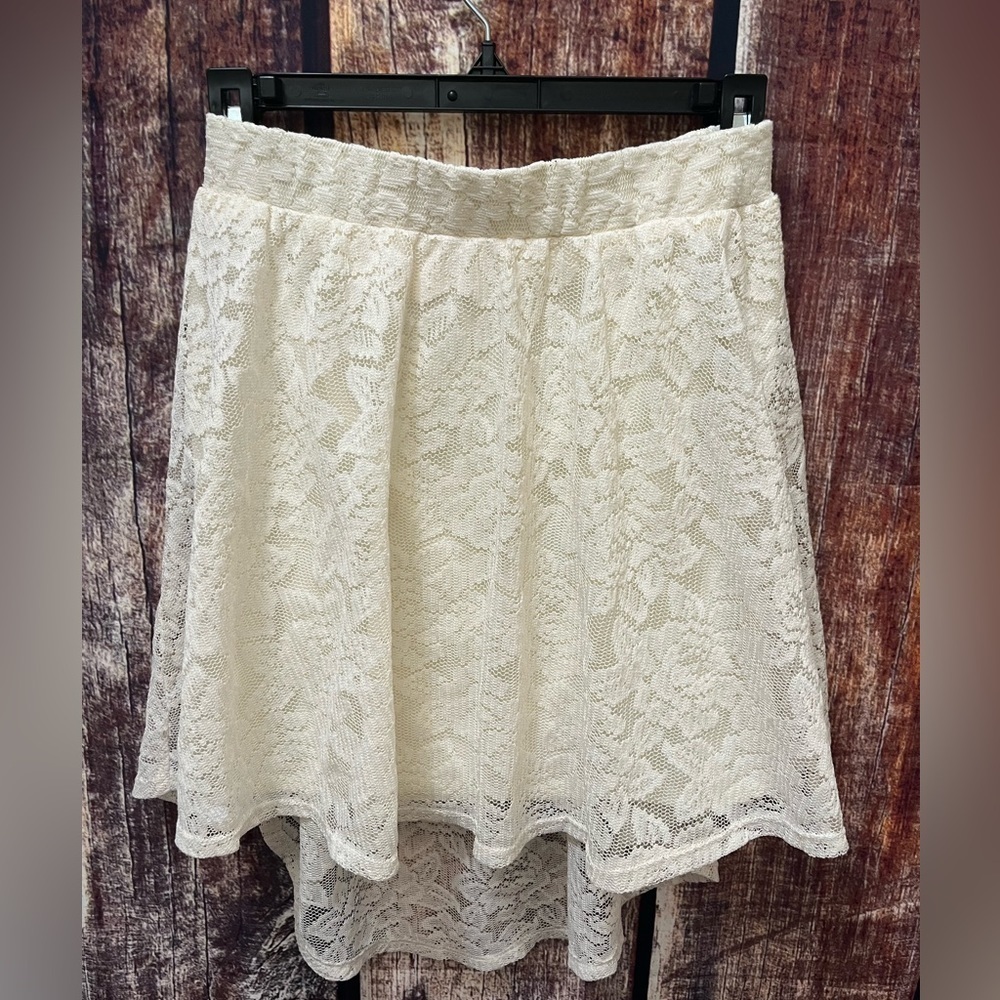 Bongo High-low Cream Floral Lace Skirt